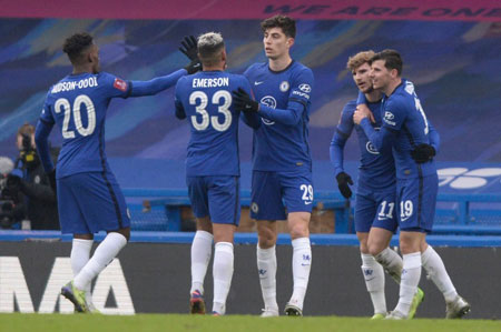 赫内斯：和伯利交流时他随口就能提到半个亿；相信于帕会续约