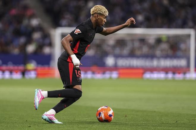 👑收割机！梅西夺生涯第47冠，继续刷新足坛个人冠军数纪录